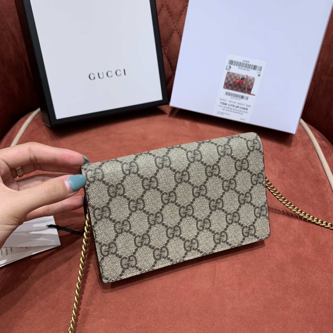 GUCCI  𝗌𝗎𝗉𝗋𝖾𝗆𝖾 𝗆𝗂𝗇𝗂 𝗐𝗂𝗍𝗁 𝖼𝗁𝖾𝗋𝗋𝗂𝖾𝗌 # 481291