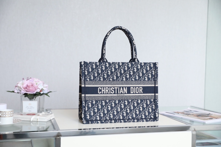 DIOR TOTE blue Oblique pattern