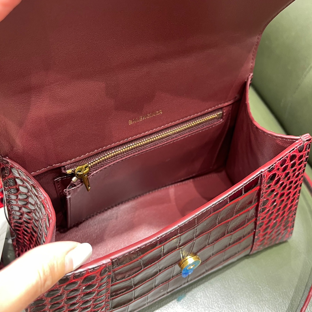 BALENCIAGA 𝐇𝐨𝐮𝐫𝐠𝐥𝐚𝐬𝐬𝐬 𝐒 crocodile-textured cowhide