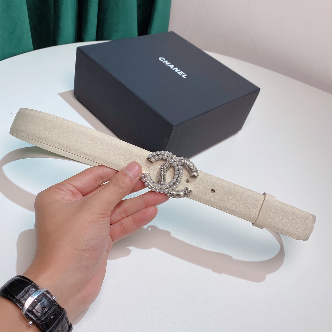 𝗖𝗛𝗔𝗡𝗘𝗟 belt