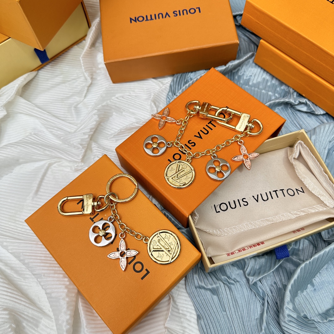 Louis Vuitton Lv Keychain Chain bag accessory