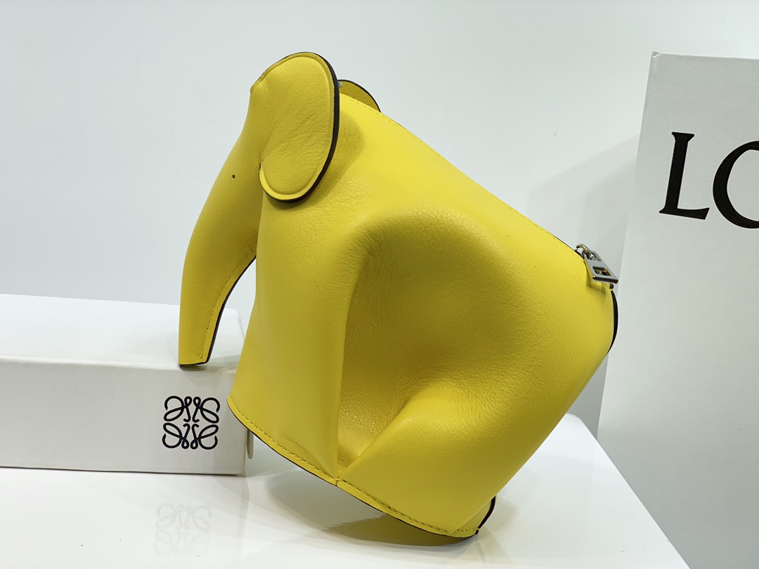 LOEWE Luojia elephant π shoulder bag