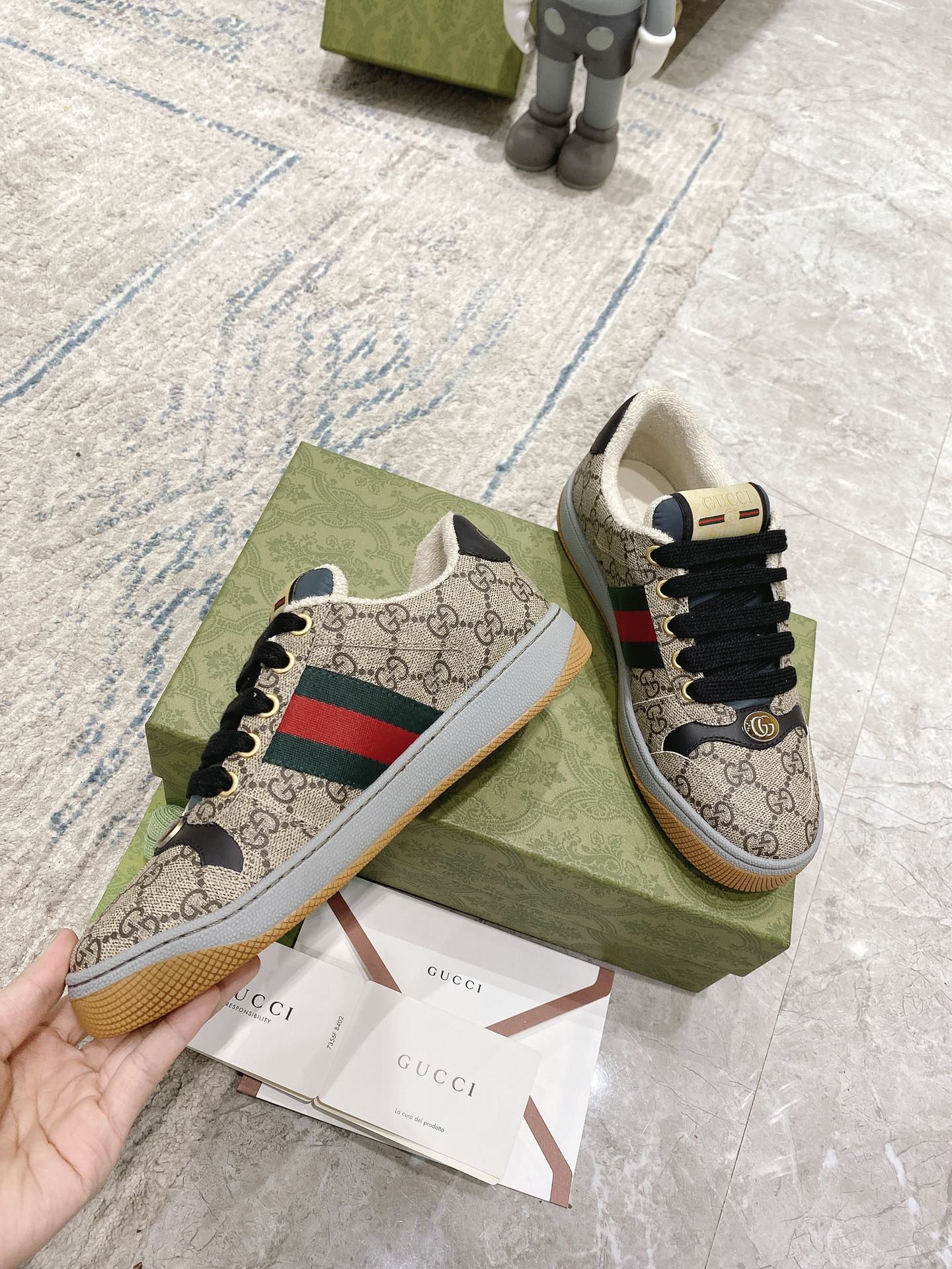 Gucci new upgraded small dirty shoes couple models
