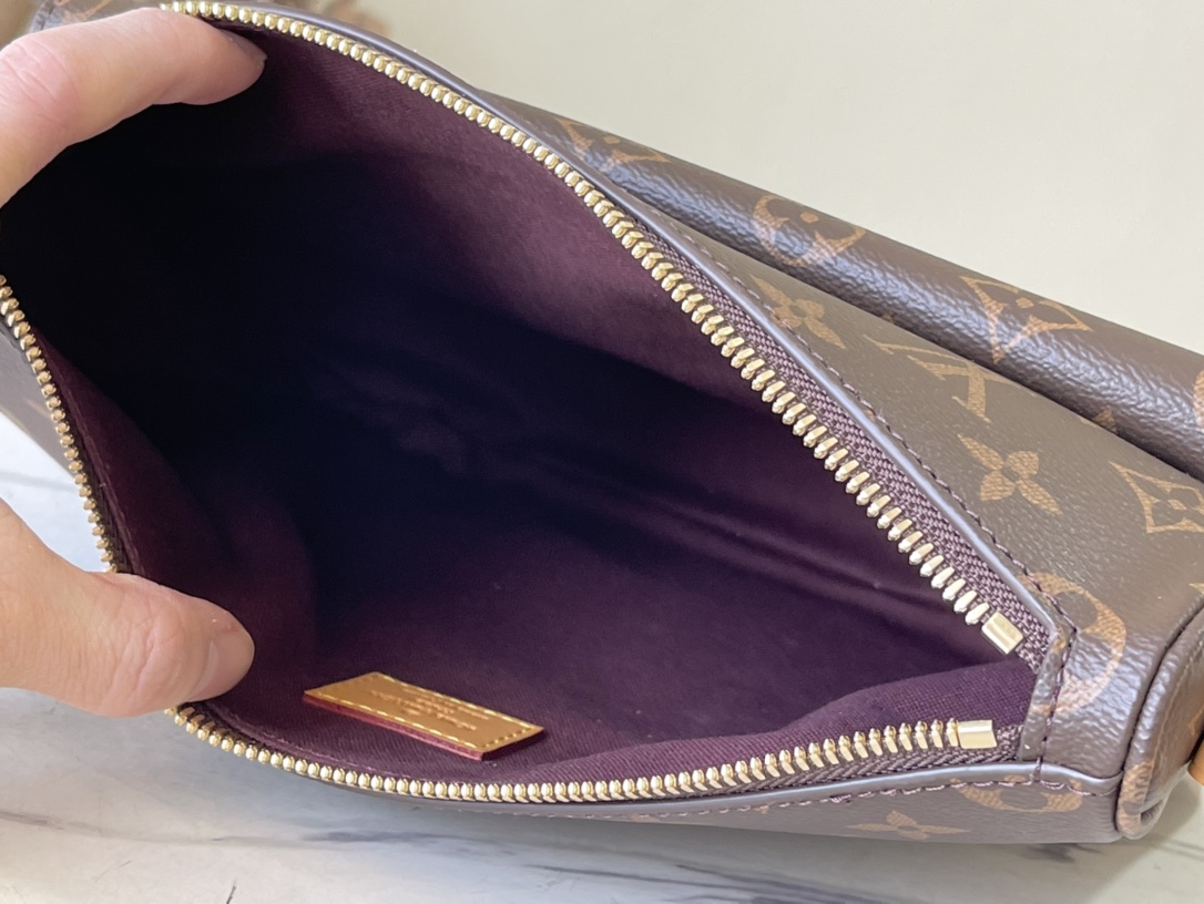 𝐋𝐎𝐔𝐈𝐒 𝐕𝐔𝐈𝐓𝐓𝐎𝐍    M41679