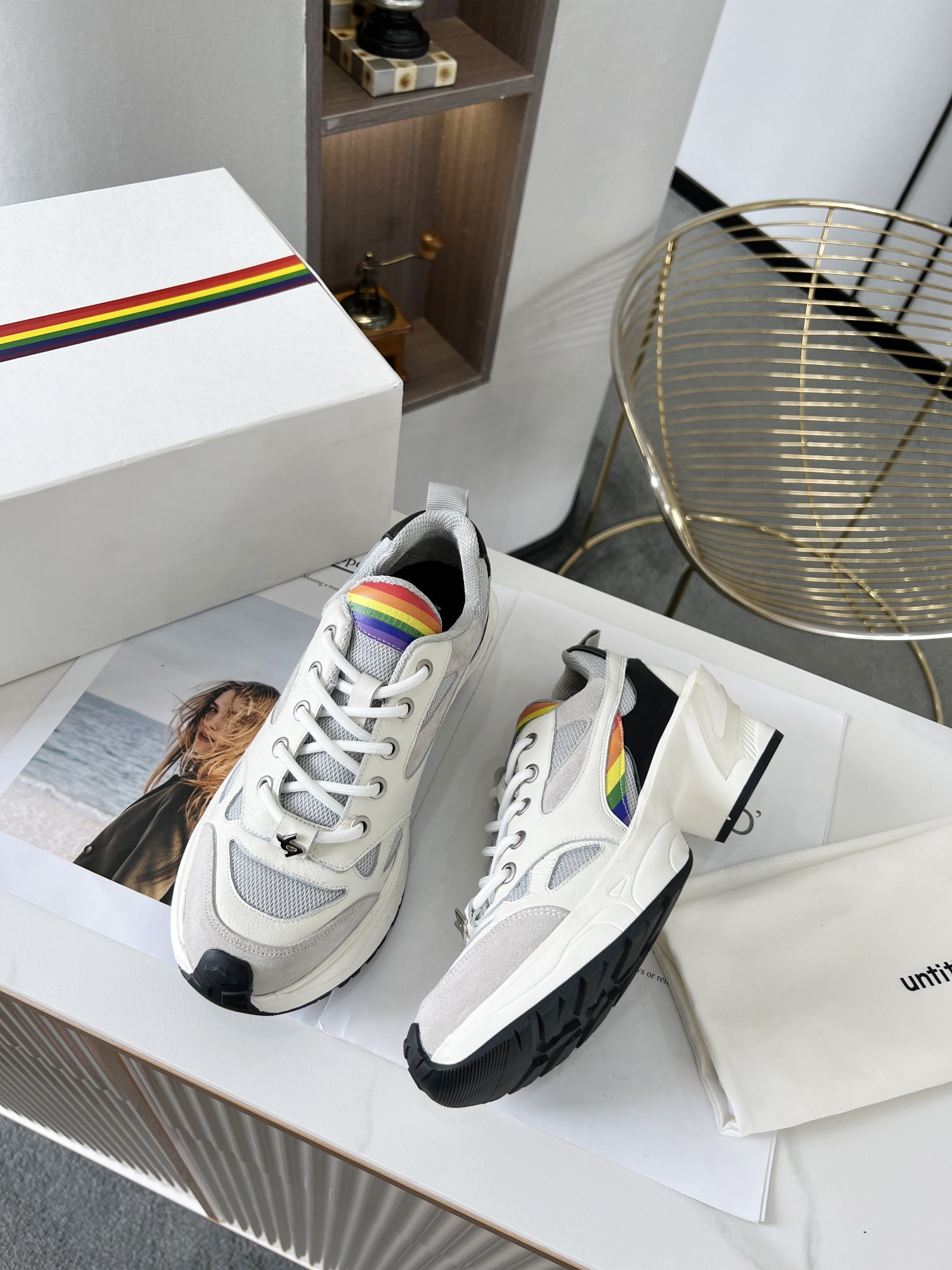 Untitlab 𝟐𝟎𝟐𝟐/𝐒𝐒 𝐧𝐞𝐰  Early spring capsule series of high-heeled sports sneakers sneakers can also be very fashionable