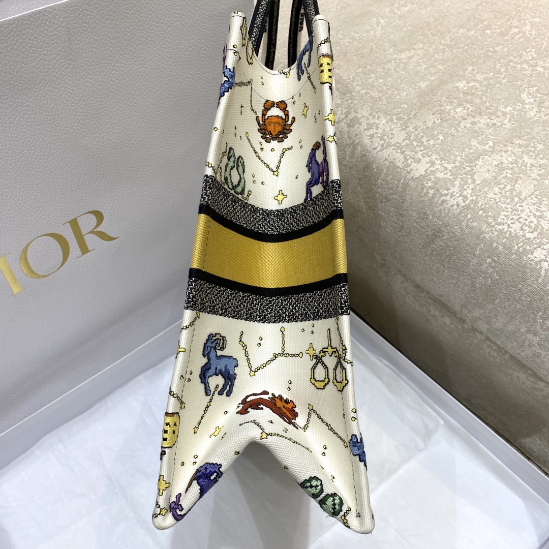 DIOR TOTE Valentine's Day Limited Collection