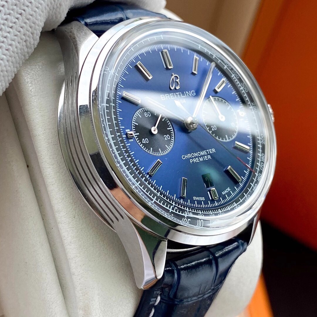 Breitling-Premier B01 Chronograph screw-in steel, transparent sapphire