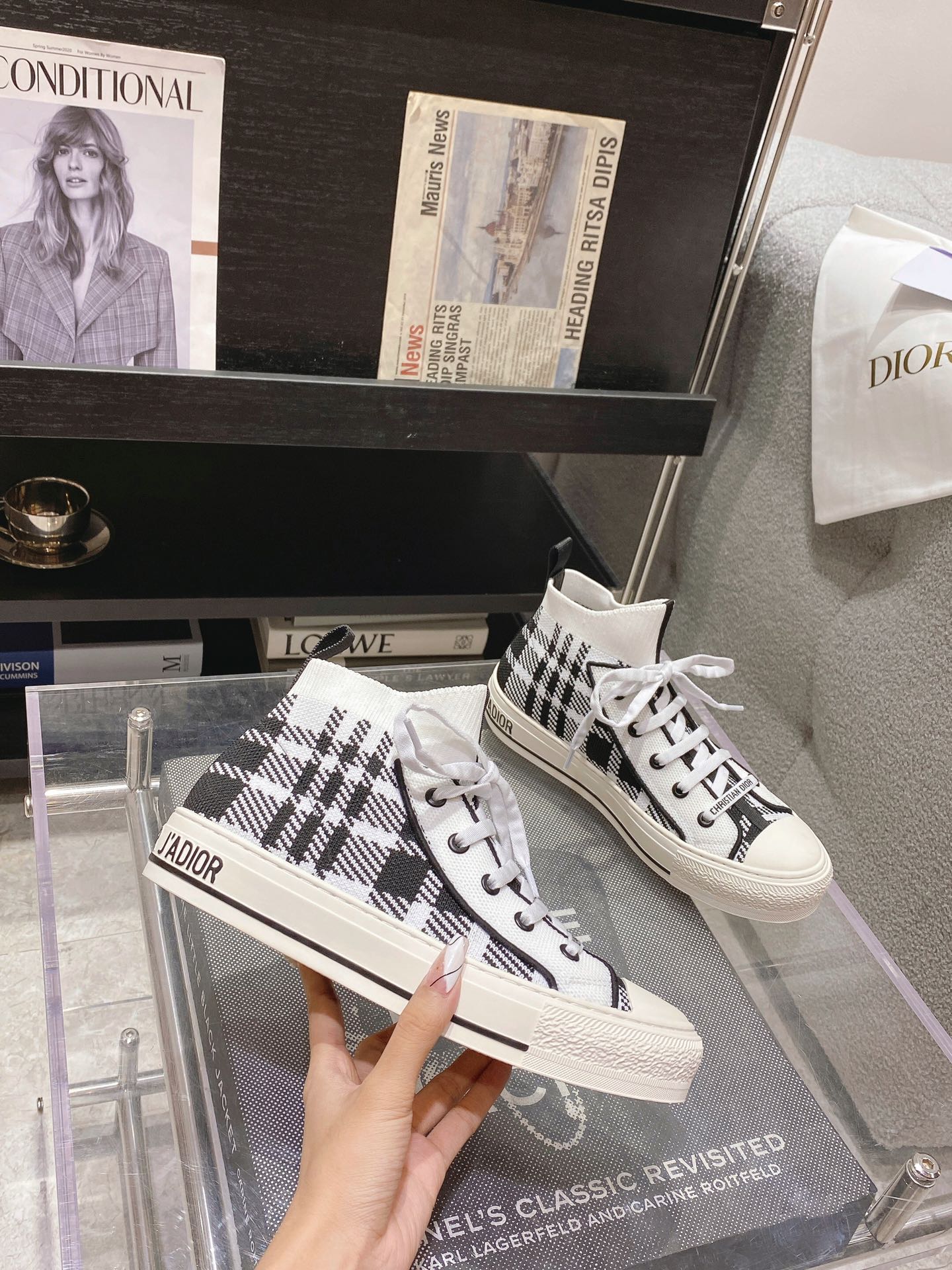 DIOR Rattan Check Casual High Top Board Shoes Fashion Board Shoes Black White
