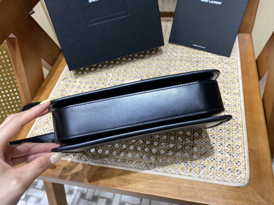 SAINT LAURENT 𝑺𝑶𝑳𝑭𝑬𝑹𝑰𝑵𝑶 𝑩𝑶𝑿 🎐.#634305