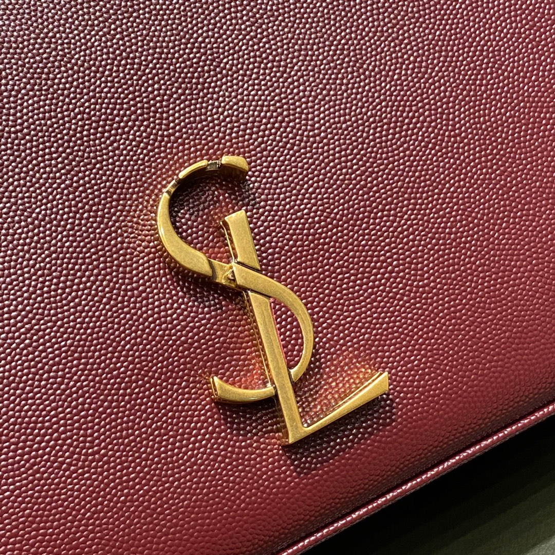 SAINT LAURENT 𝑪𝒂𝒔𝒔𝒂𝒏𝒅𝒓𝒂  #578000.jd