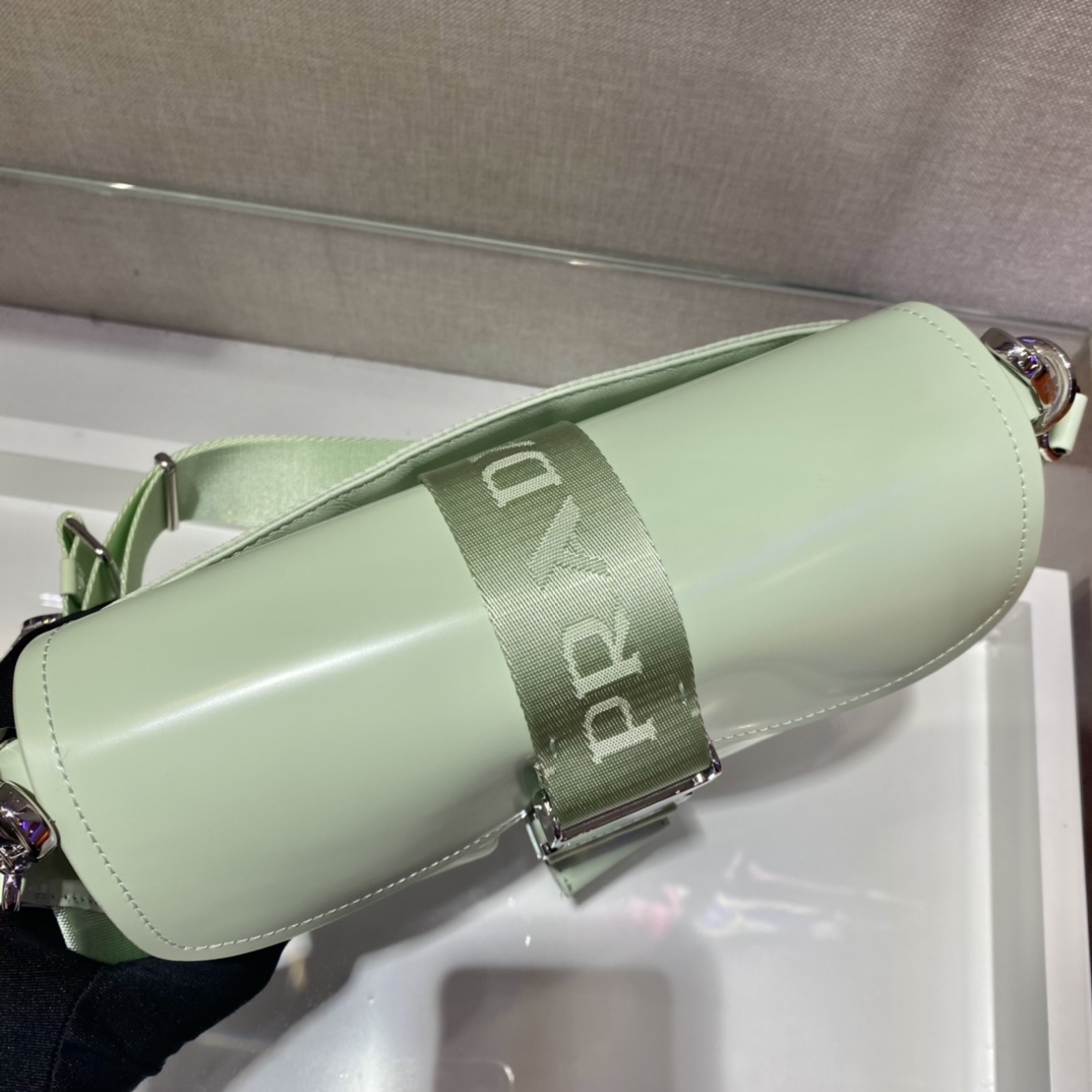 𝐏𝐑𝐀𝐃𝐀 New 1BD295