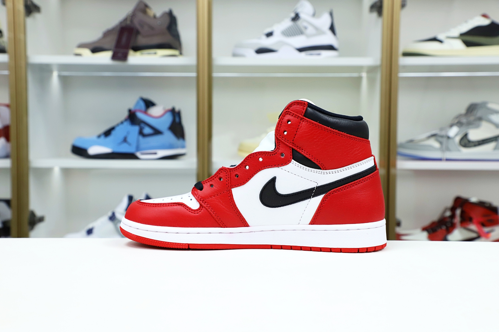 AIR JORDAN 1 RETRO HIGH OG NRG HOMAGE TO HOME CHICAGO EXCLUSIVE