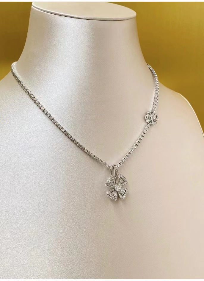 BVLGARI necklace