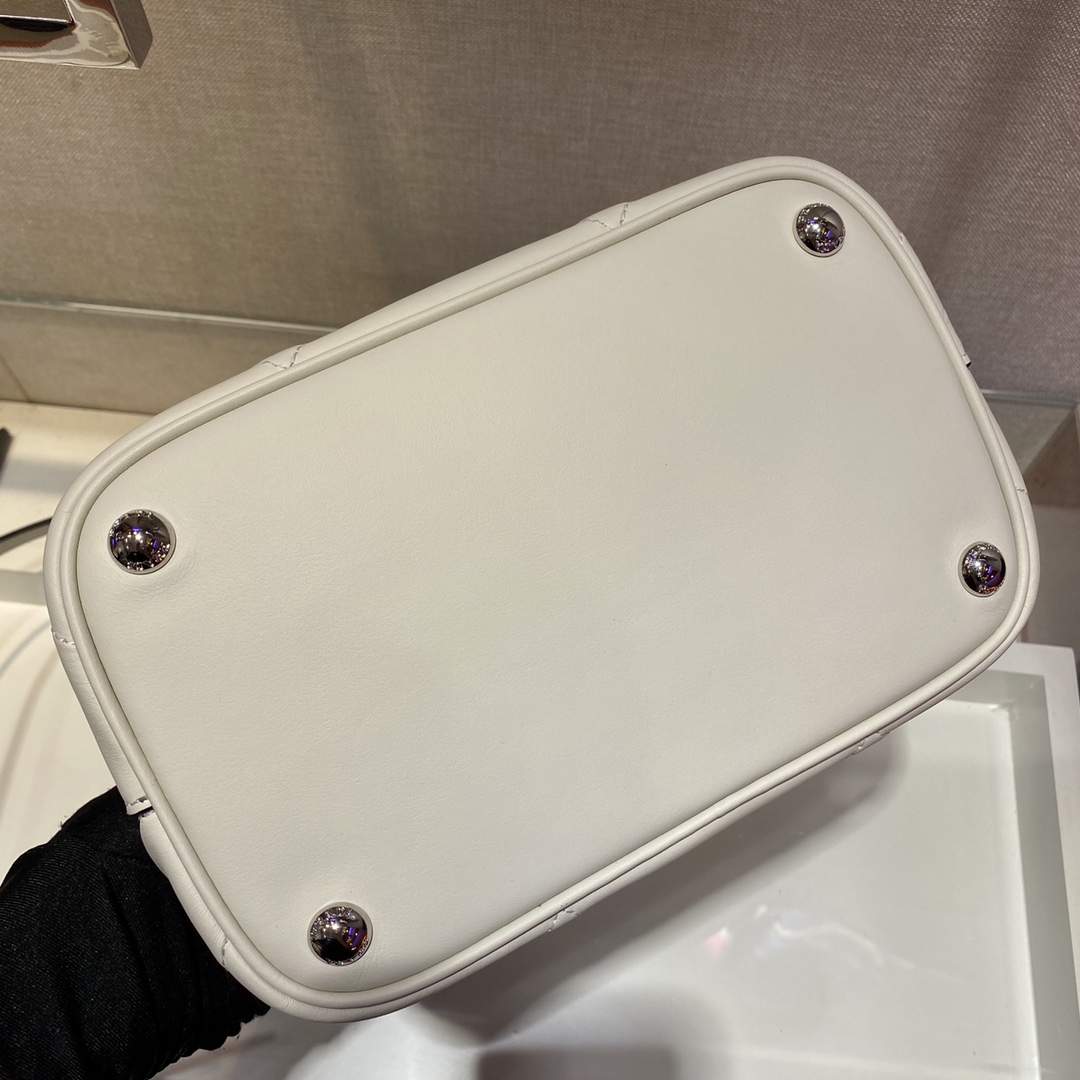 𝐏𝐑𝐀𝐃𝐀 Double handbag 1BA212