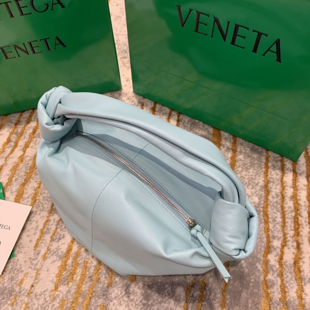 Bottega Veneta  𝗠𝗜𝗡𝗜 𝗕𝗔𝗚 #629635