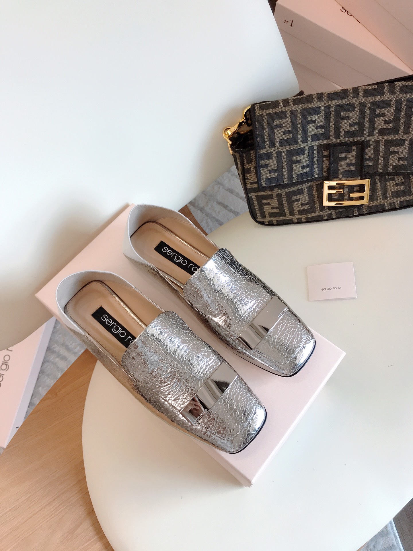 𝐒𝐇𝐔𝐒𝐇𝐔𝐓𝐎𝐍𝐆｜𝟐𝟎𝟐𝟑/𝐒𝐒 𝐧𝐞𝐰 The most bow-tied and best-looking shoe of the year