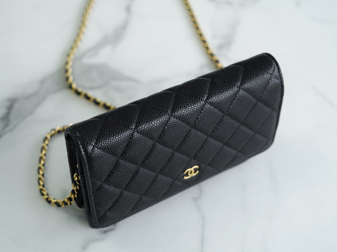 Chanel 𝑾𝒐𝒄 Lucky Bag Entry Classic 𝑾𝒐𝒄𝒄 (Magnetic Buckle) Black Bull Gold