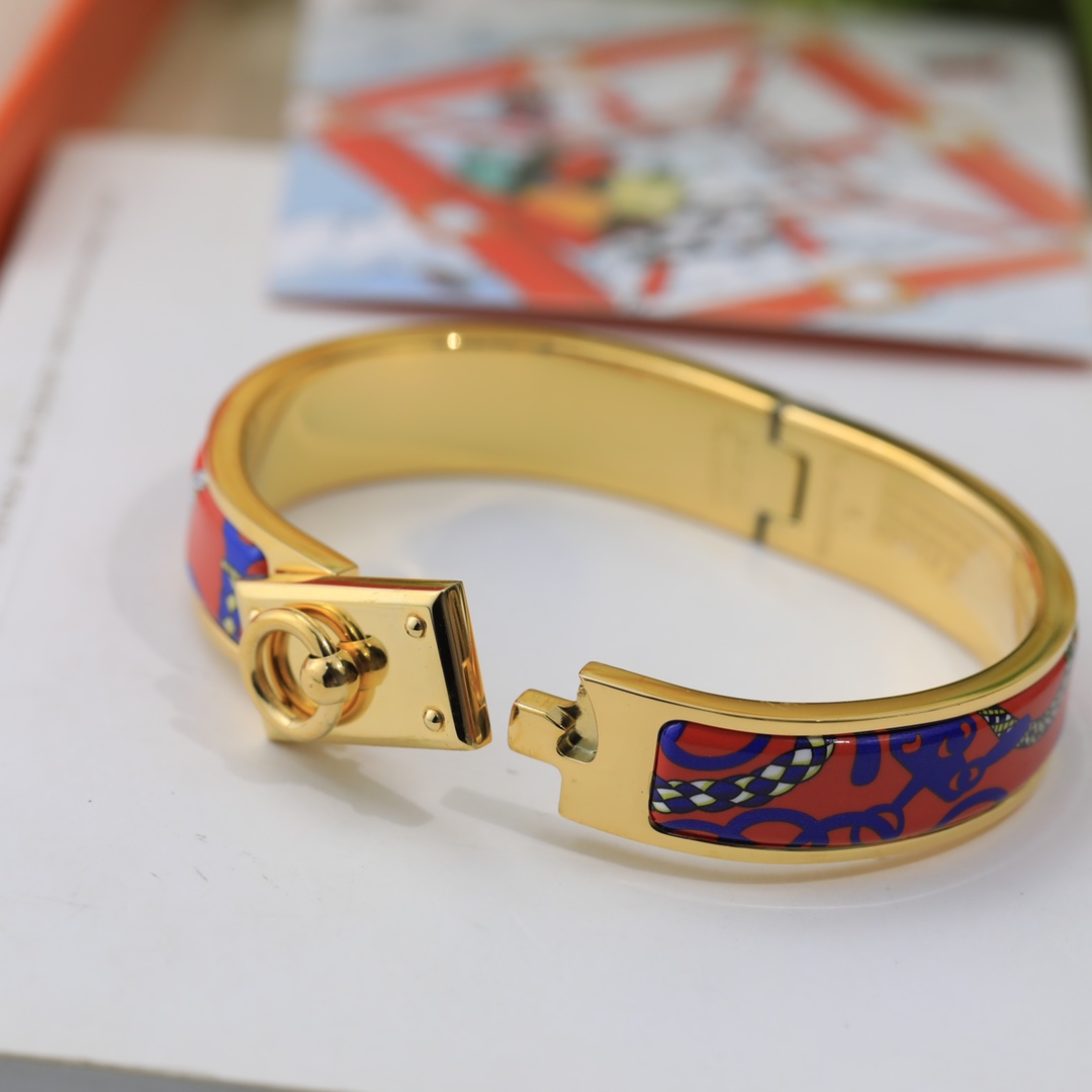 Hermes bracelet