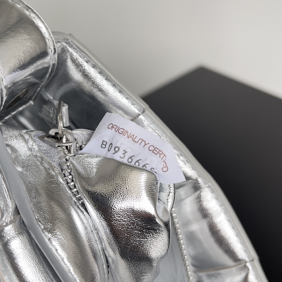 Bottega Veneta Pillow Bag Small mini Silver #717506