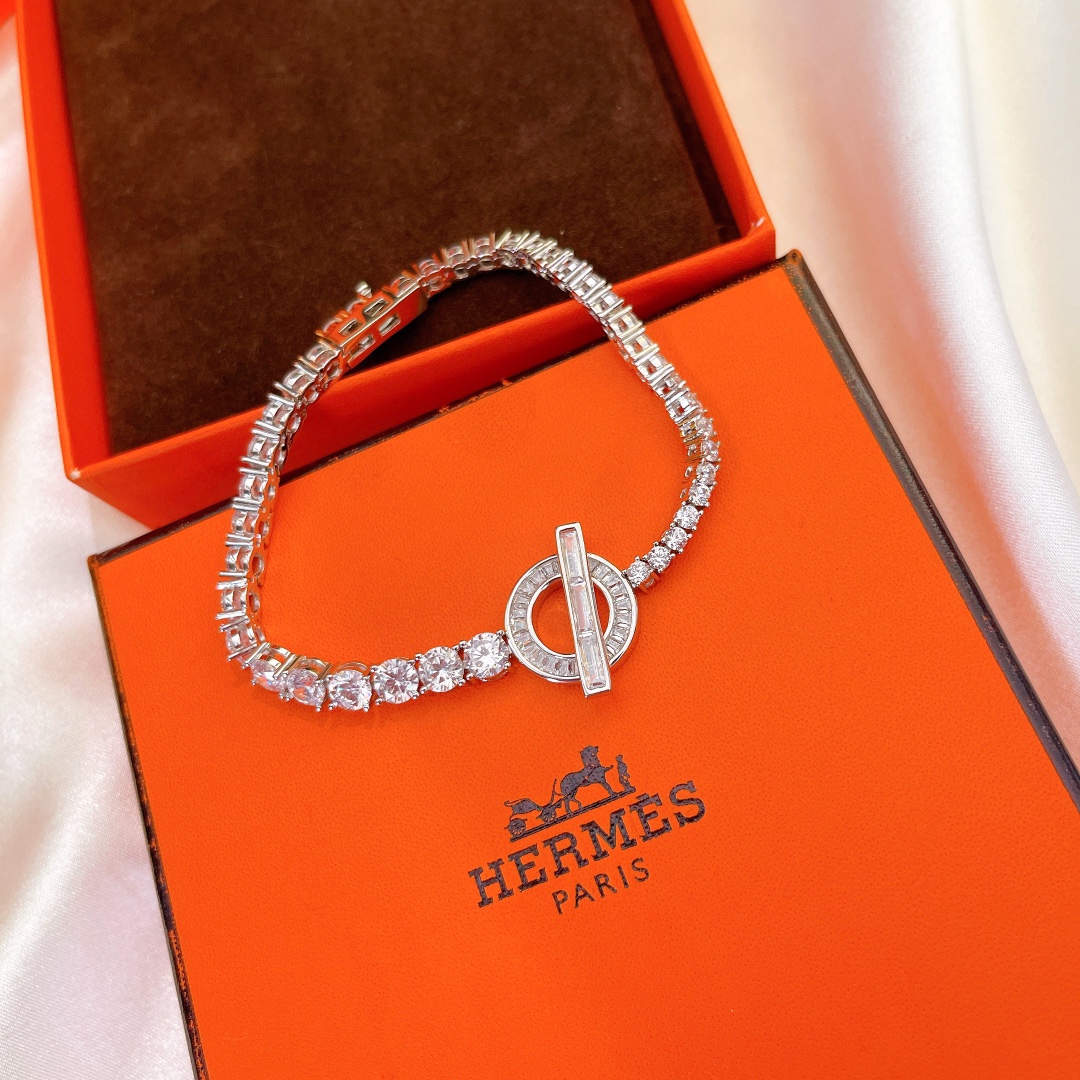 Hermes bracelet