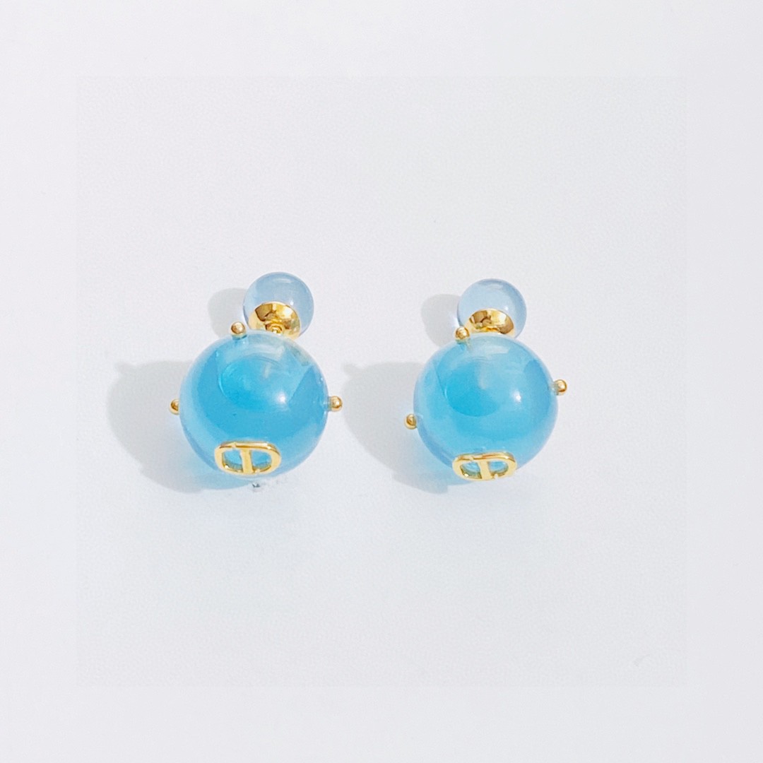 Dior second-hand earrings