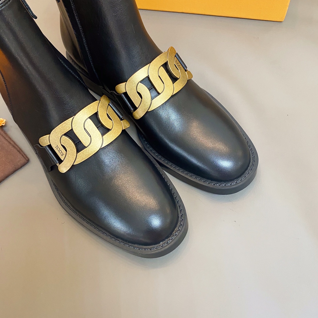 TOD'S 𝙏𝙊𝘿𝙎 Todds 2020 autumn and winter new short boots ✔️ metal buckle short boots import open edge bead cowhide