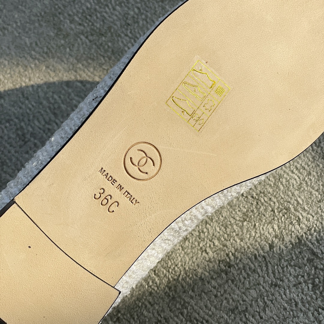 CHANEL classic ballet shoes the version is very positive classic models do not have to worry about the version