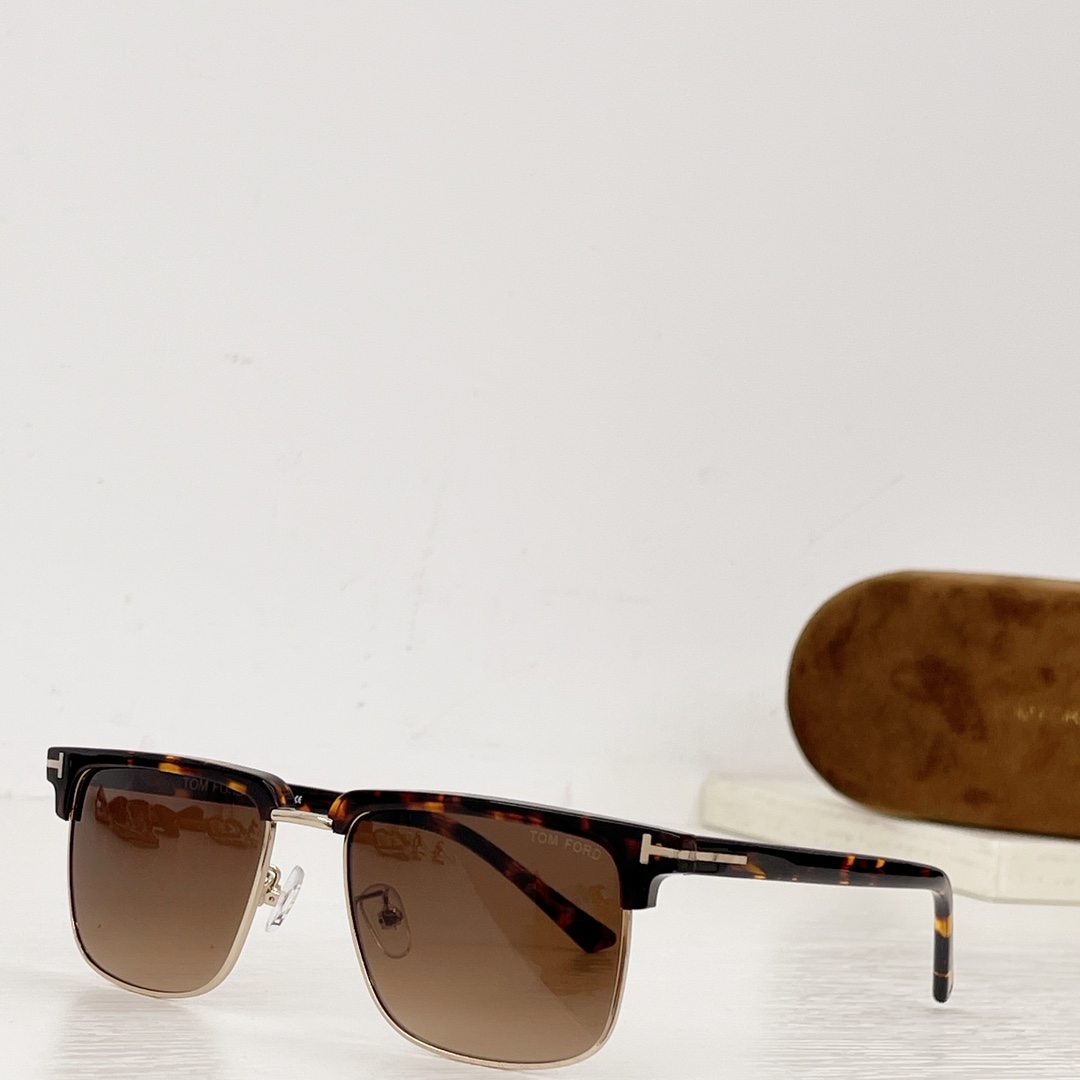 TOM FORD FT0997