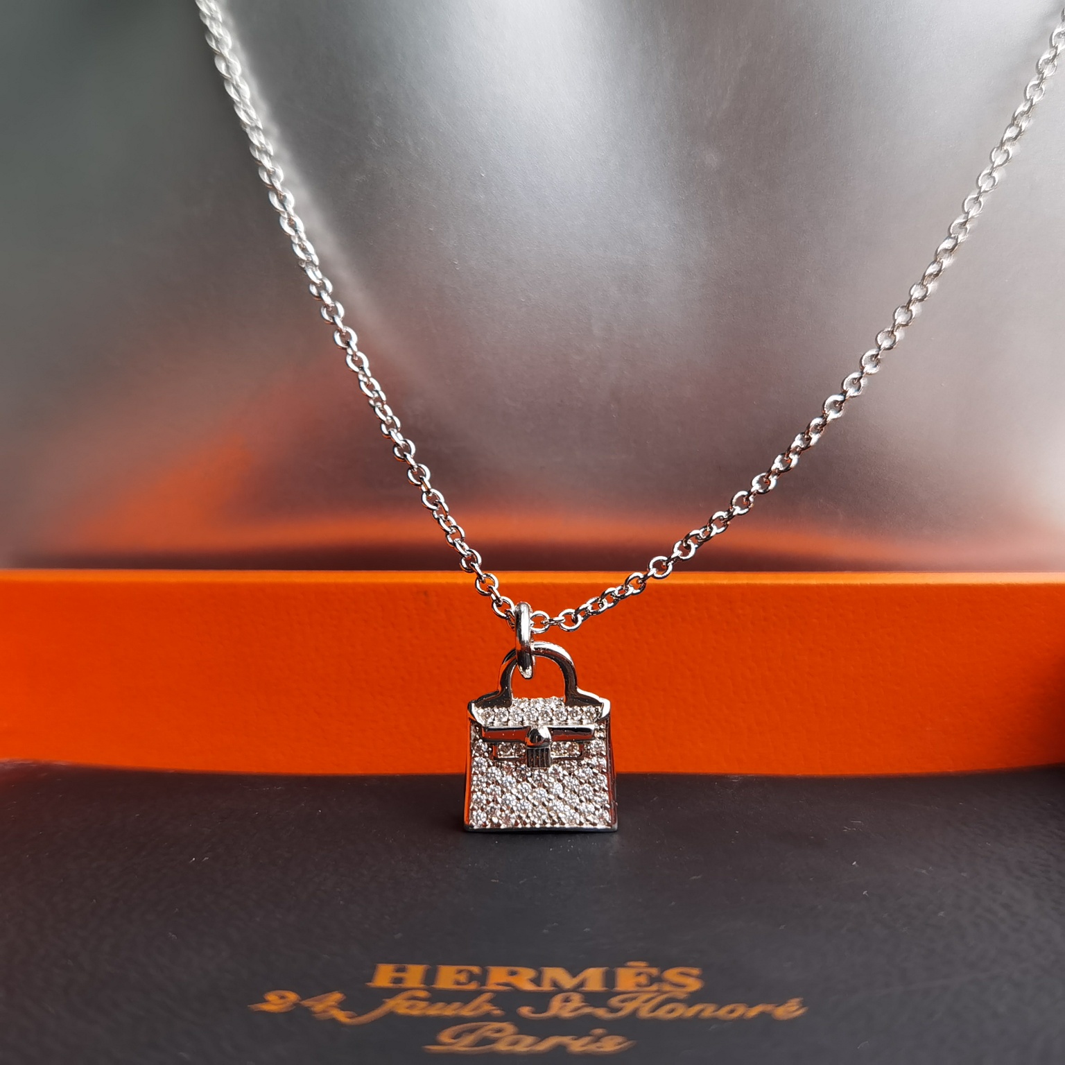 Hermes necklace