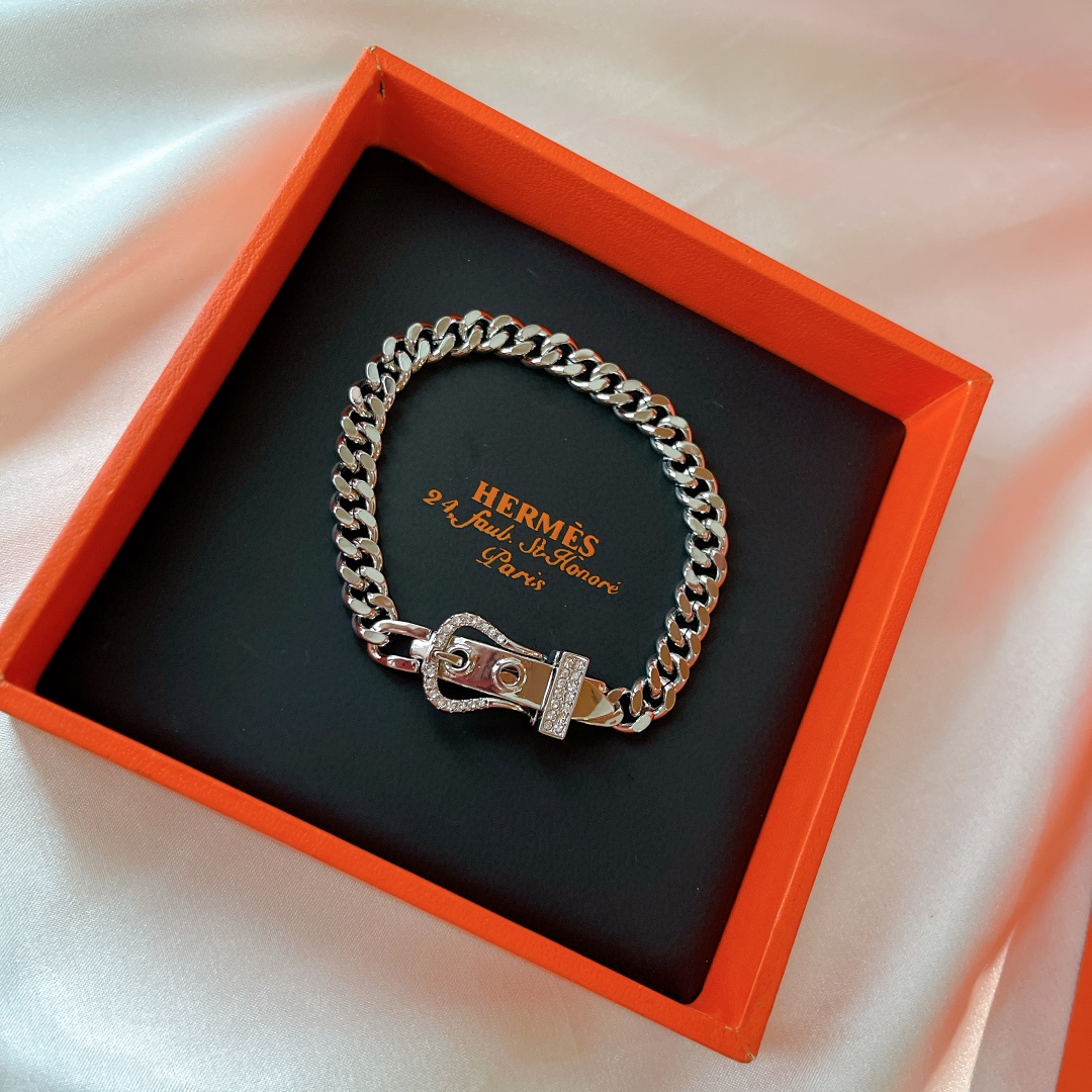 Hermes bracelet