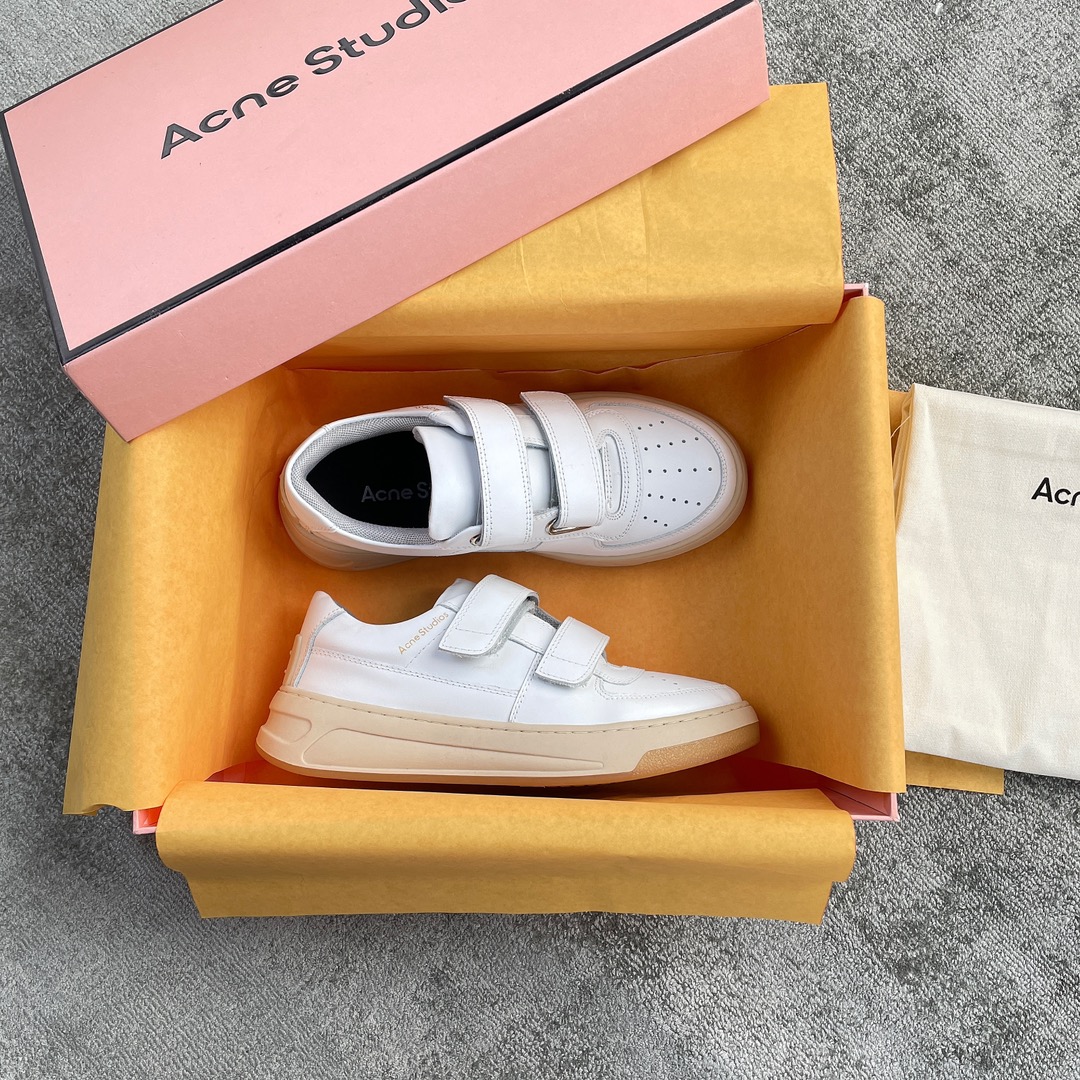 Acn*e Studio*s White Velcro Shoes