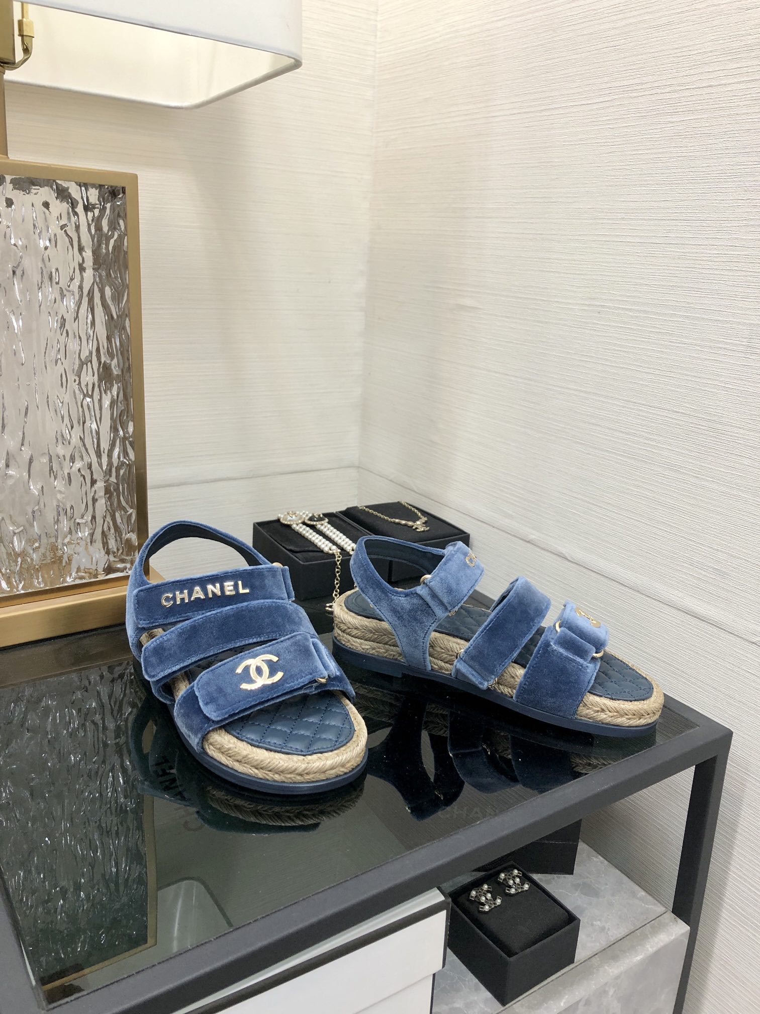 CHANEL 2023 spring and summer latest woven velcro sandals Japan imported woven materials