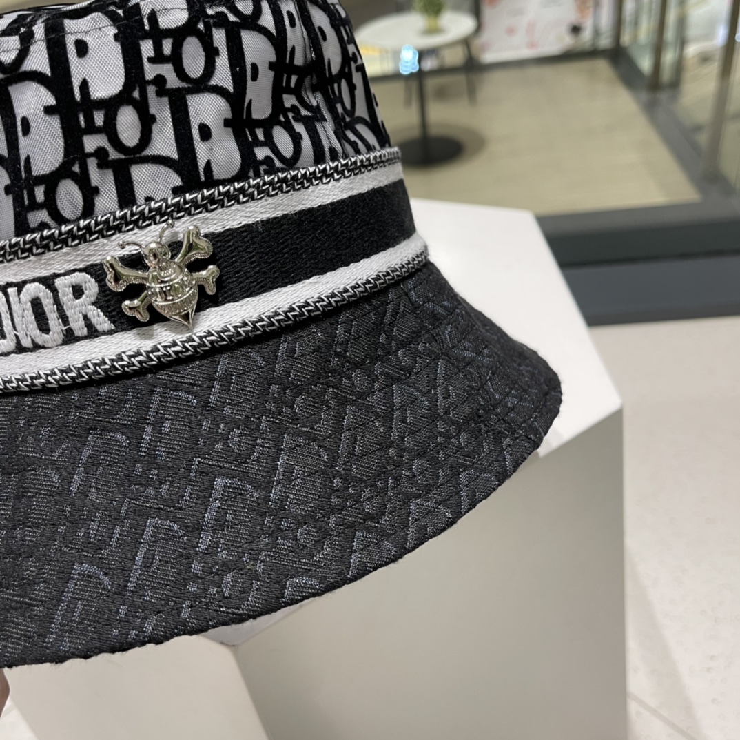 Dior counter new comfortable full print embroidery hat