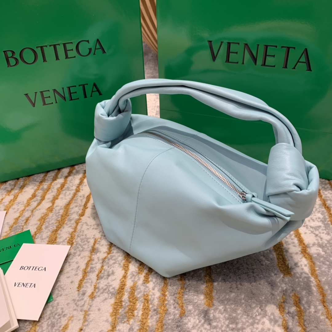 Bottega Veneta  𝗠𝗜𝗡𝗜 𝗕𝗔𝗚 #629635