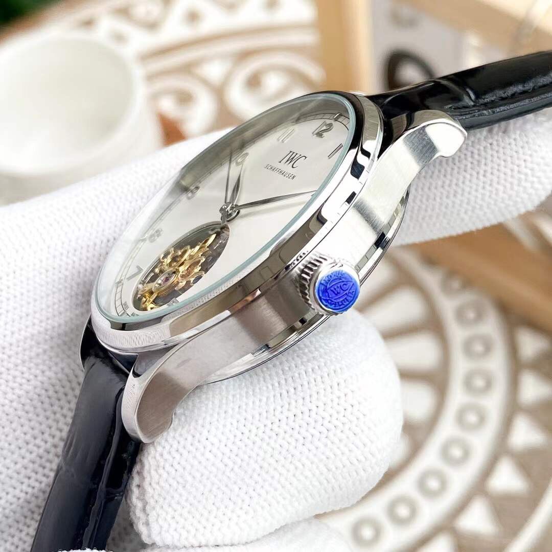 IWC- Fine men's watches Fully automatic mechanical movement, top 316 steel case and strap