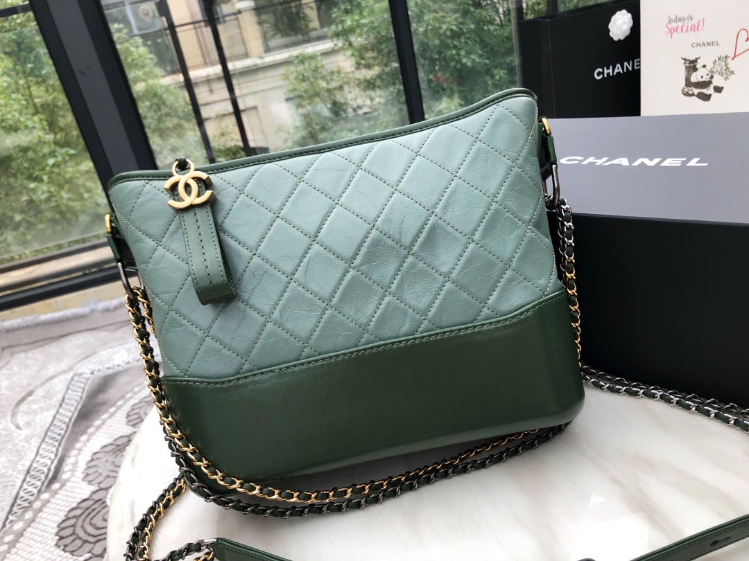 𝗖𝗵𝗮𝗻𝗲𝗹 𝗚𝗮𝗯𝗿𝗶𝗲𝗹𝗲❥ classic stray bag Italy 🇮🇹 