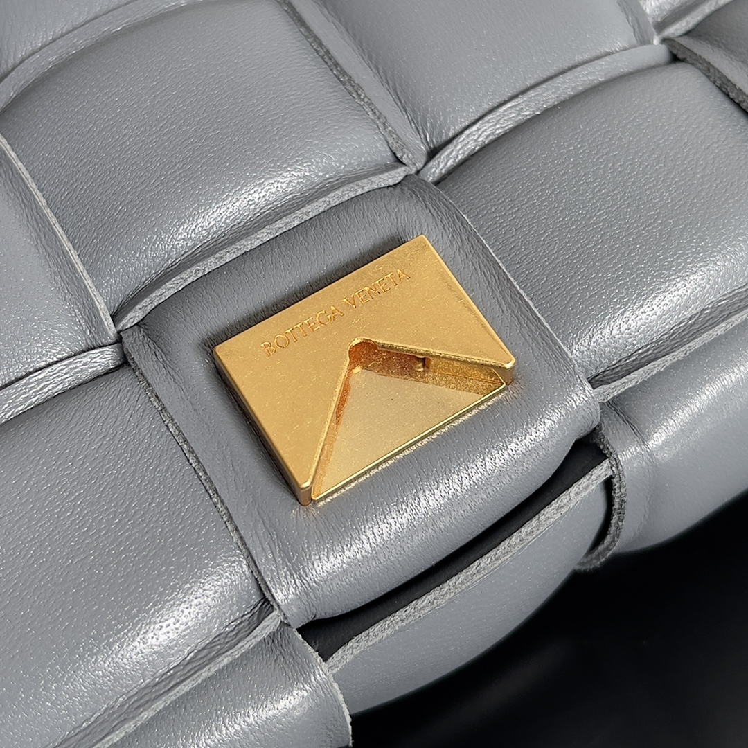 Bottega Veneta Pillow Bag Small mini Grey #717506