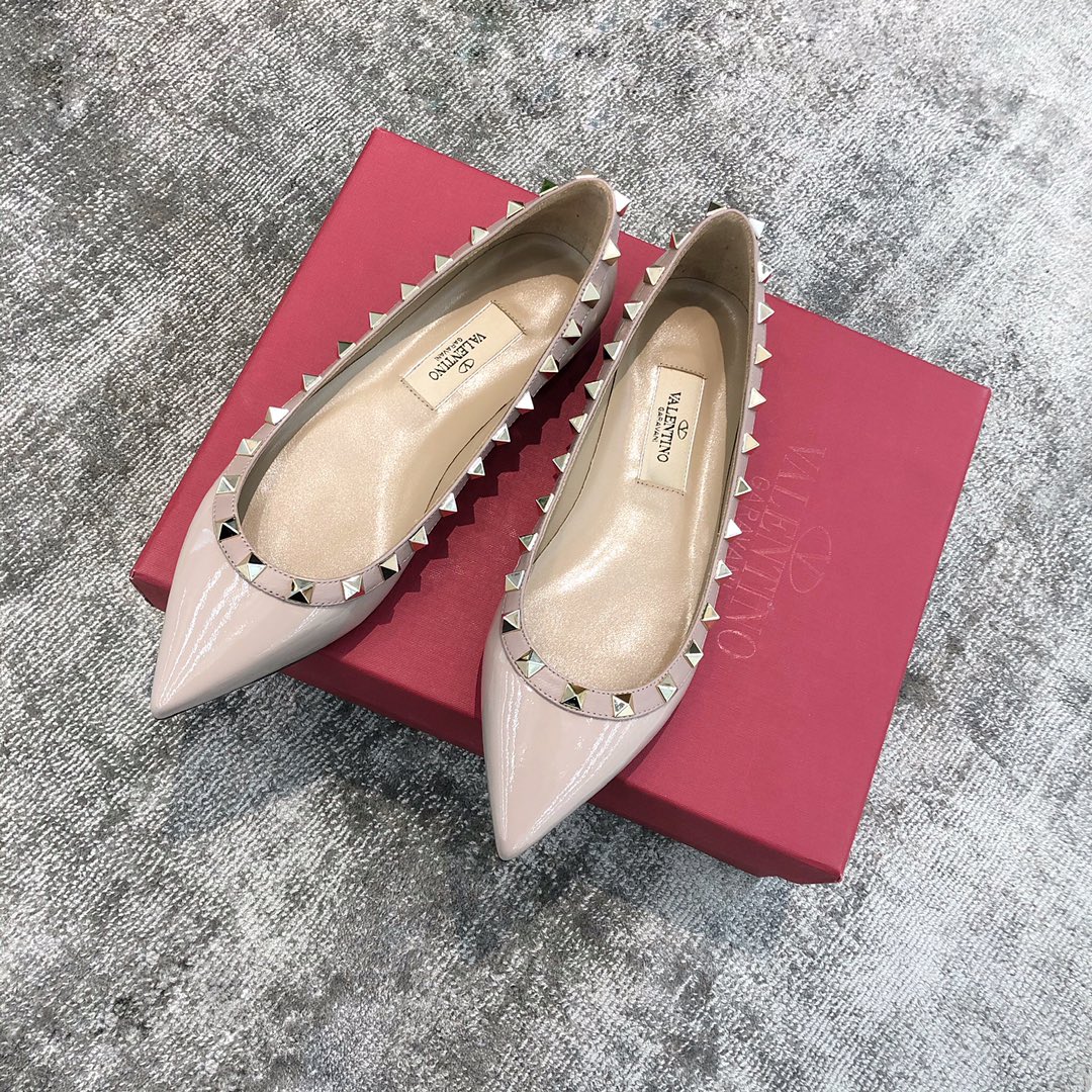 Valentino VT Collection Flats Patent Leather Nude Pink