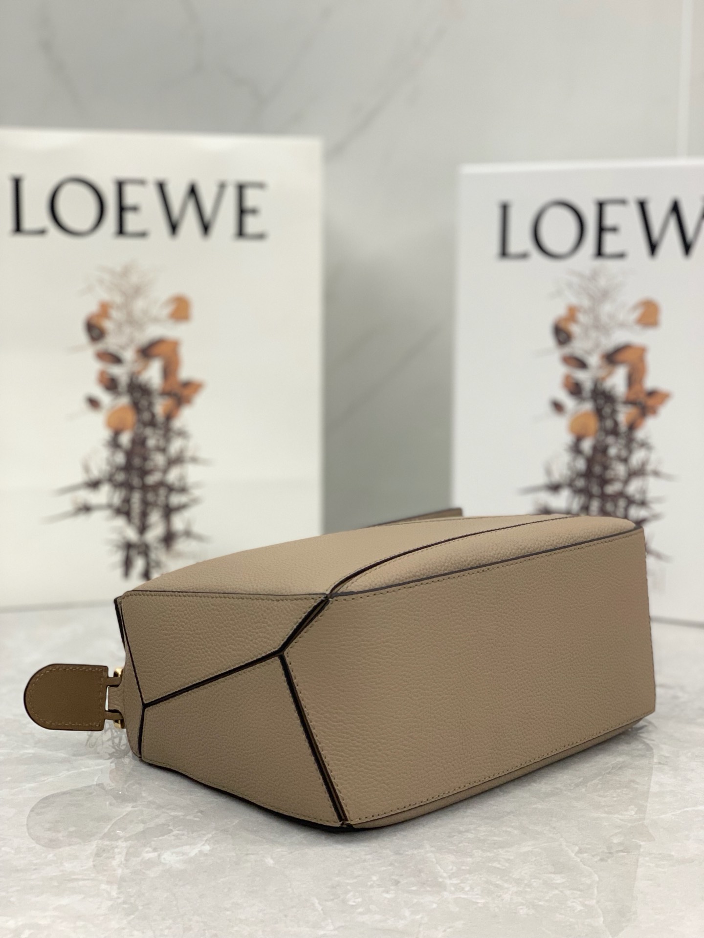 LOEWE    Puzzle bag