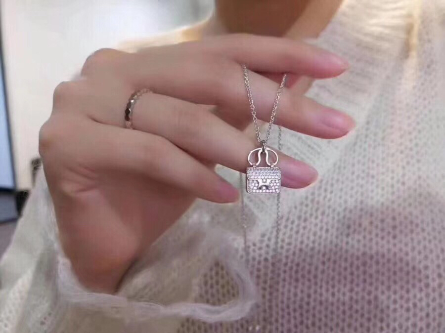 Hermes necklace