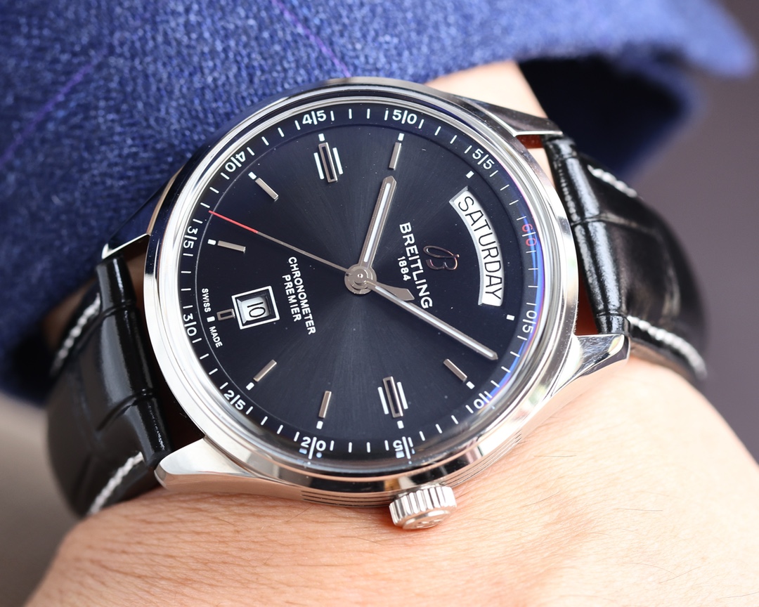 Breitling - Avenger Automatic Mechanical Arch Bridge Reinforced Glass