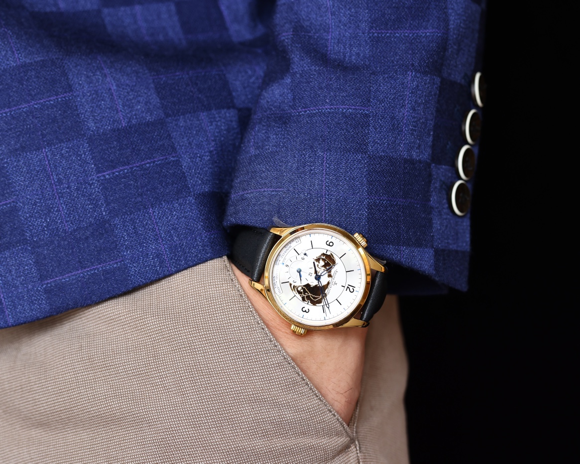 Jaeger-LeCoultre Geographie Master Collection