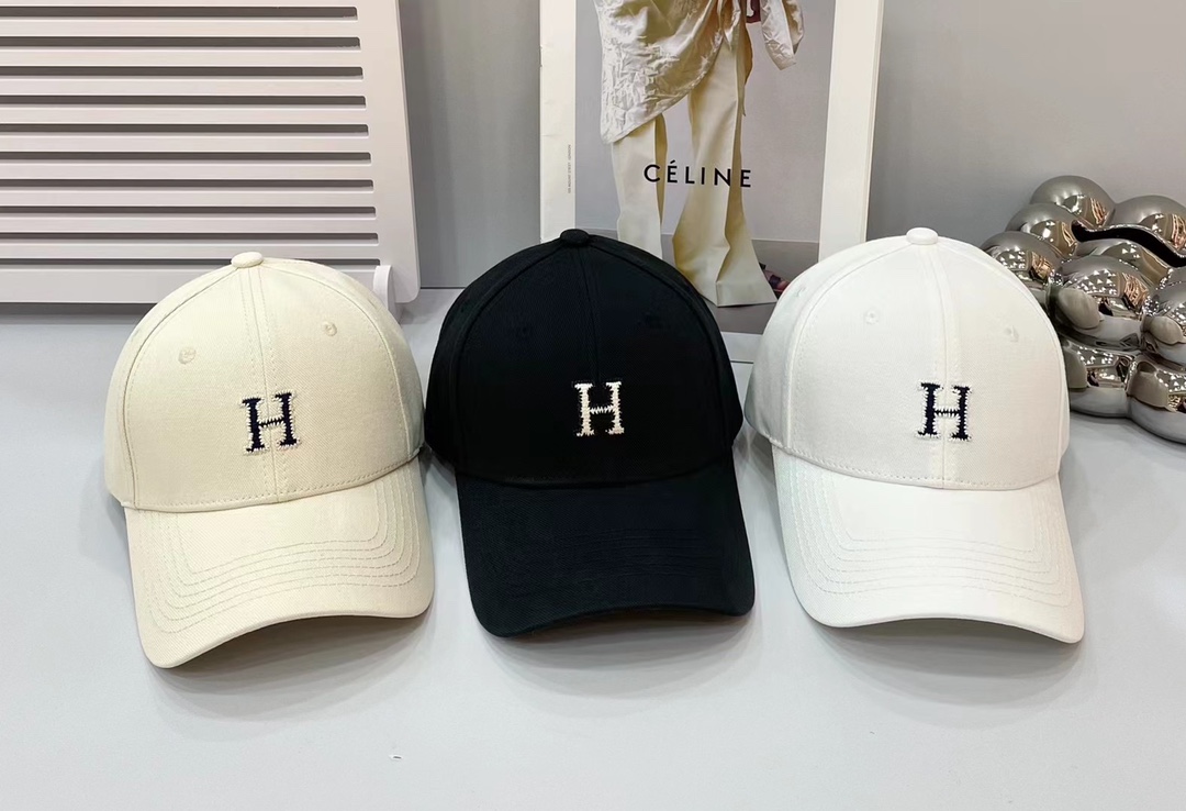 Balenciaga new plain baseball cap sweet cool baseball cap