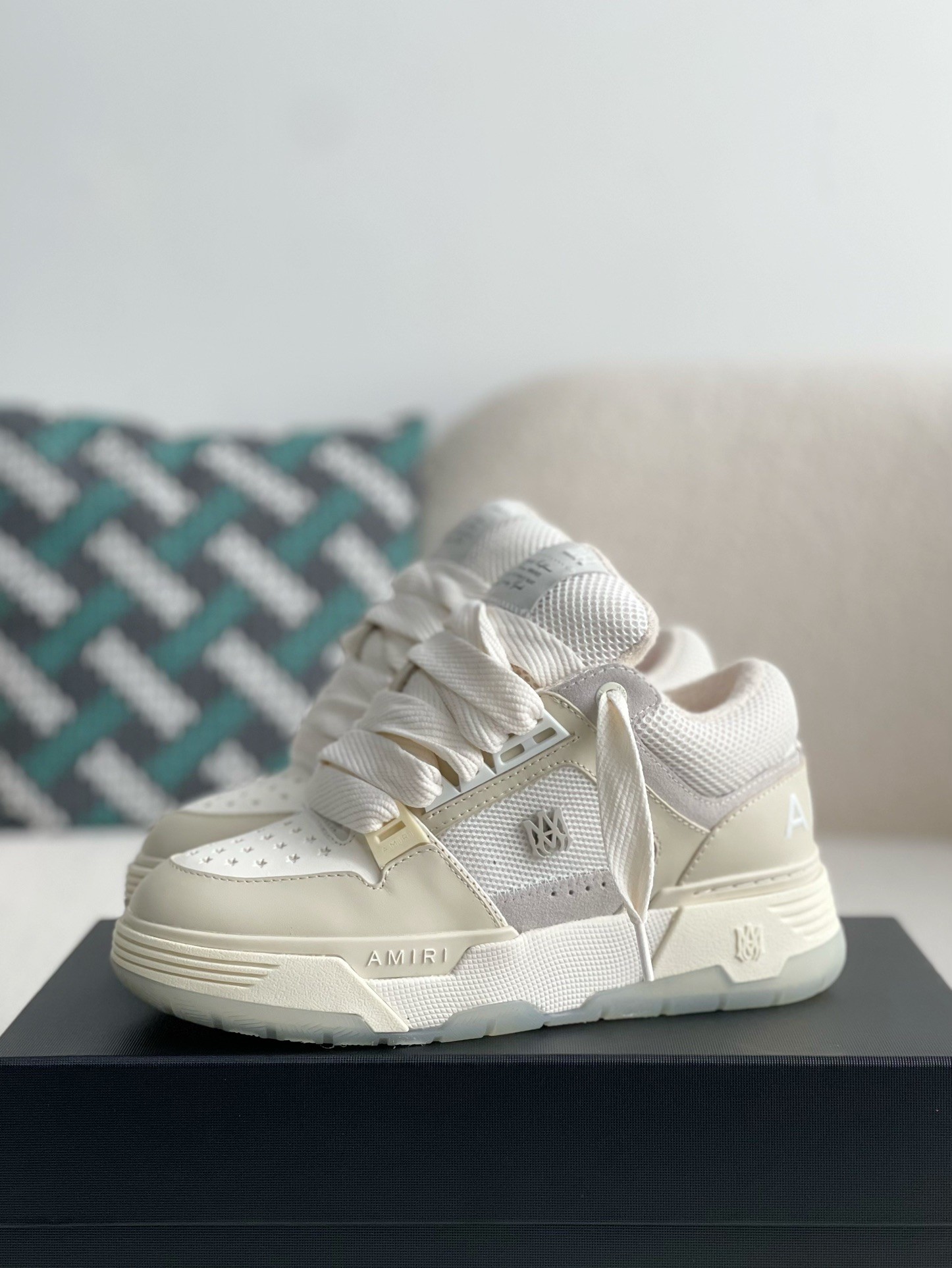Amiri sneaker