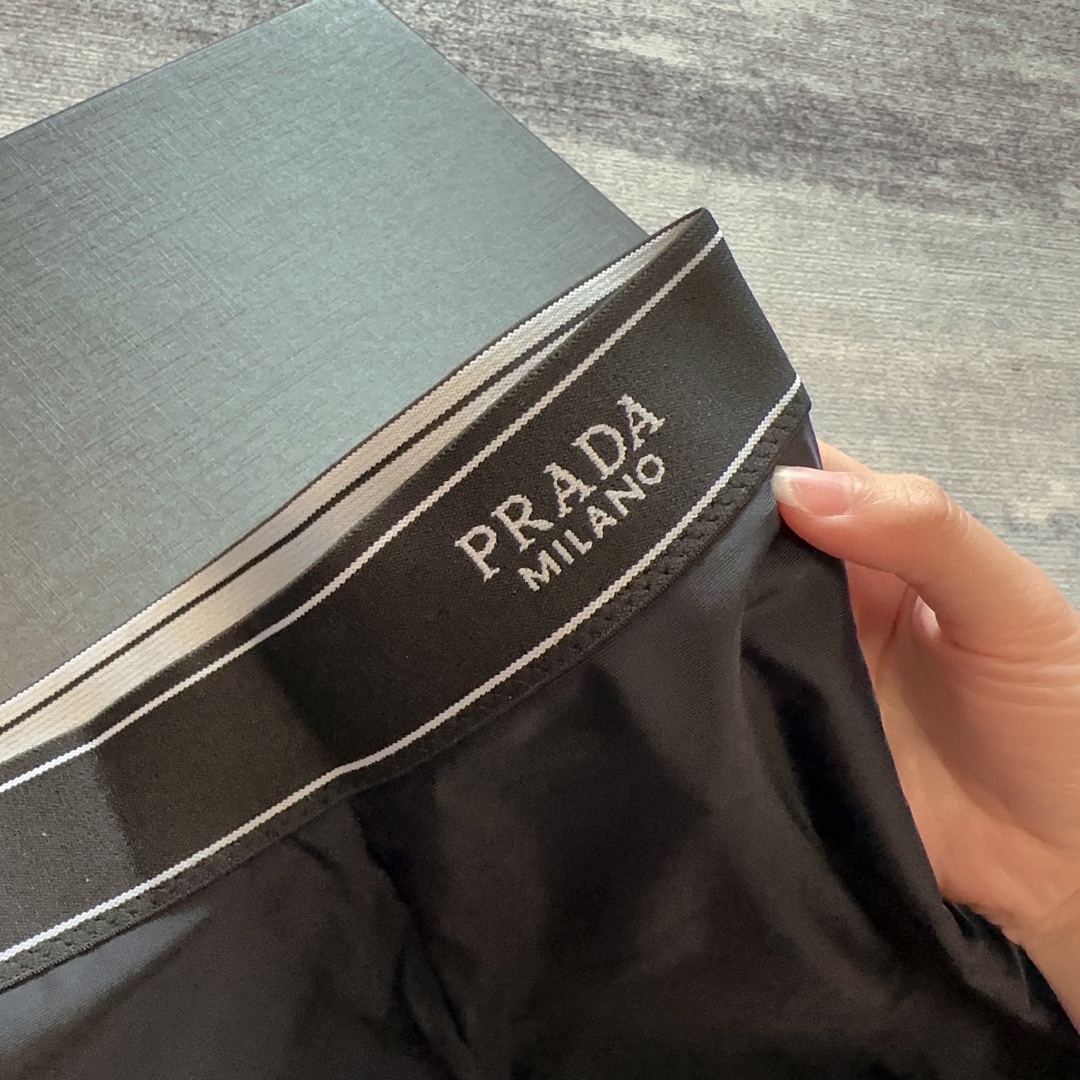 Prada New high stretch fitness and yoga wear sports suit swimming costume