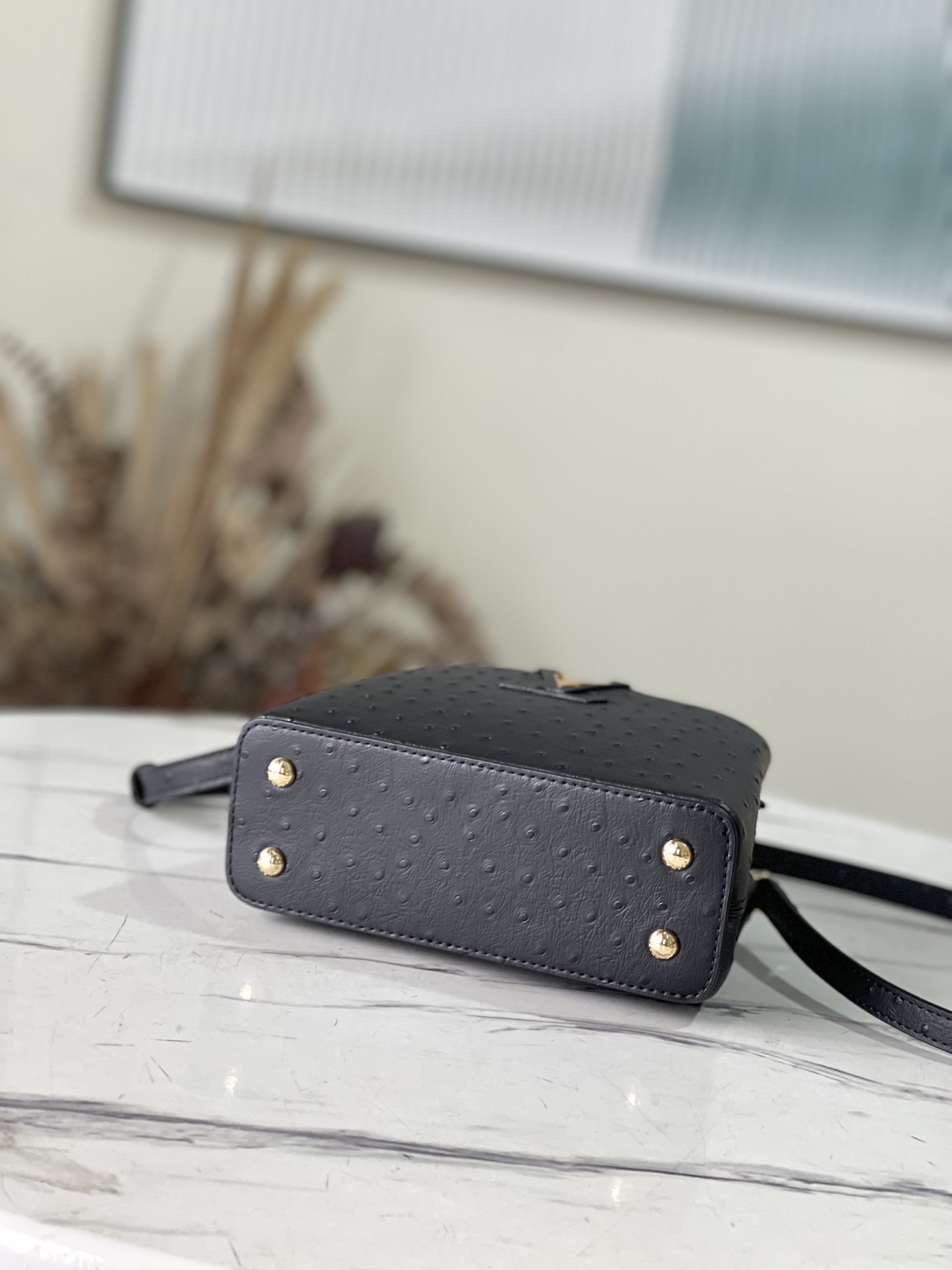 𝐋𝐎𝐔𝐈𝐒 𝐕𝐔𝐈𝐓𝐓𝐎𝐍    M95393