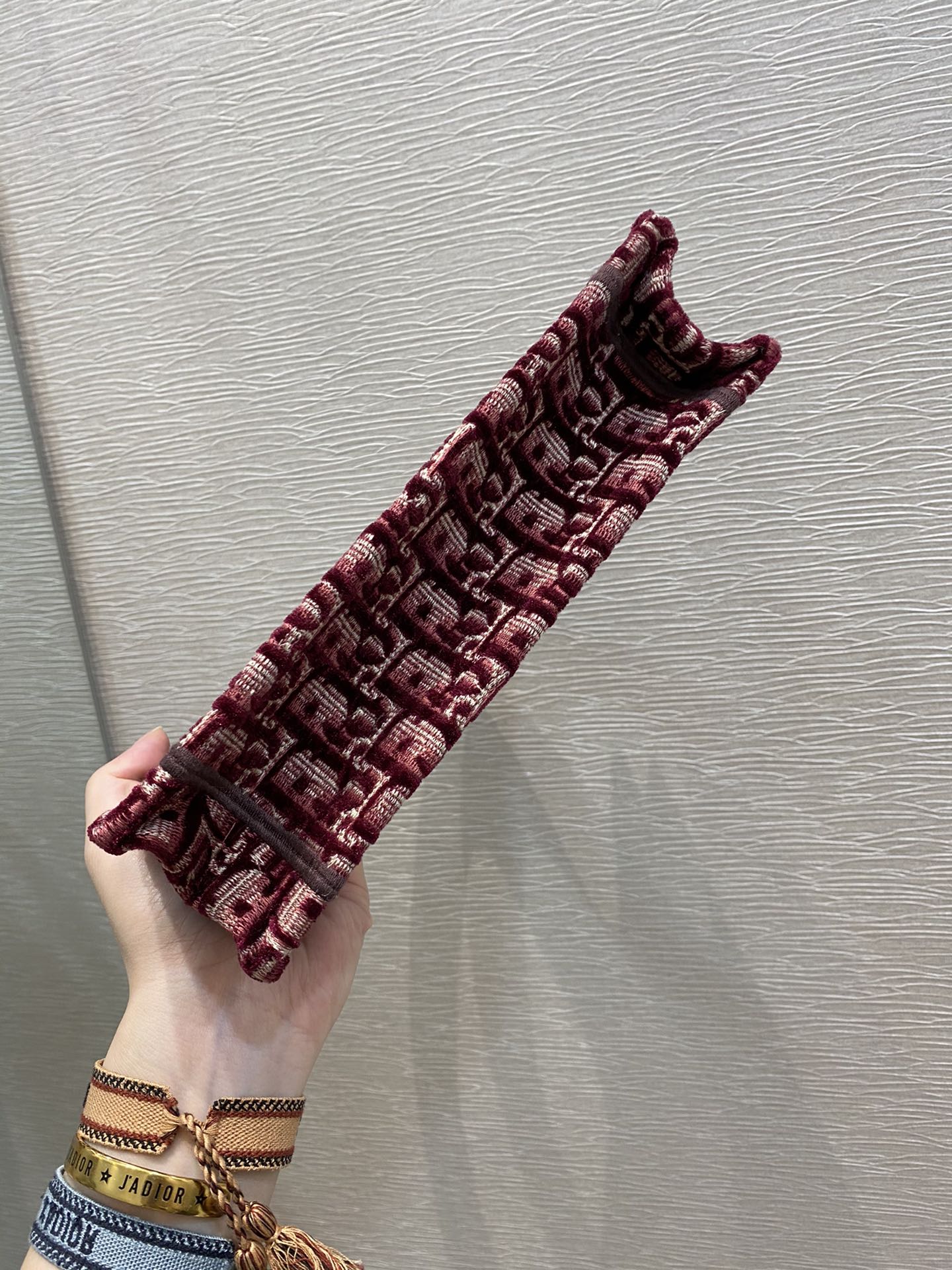 The latest velvet collection for fall/winter, Book Tote