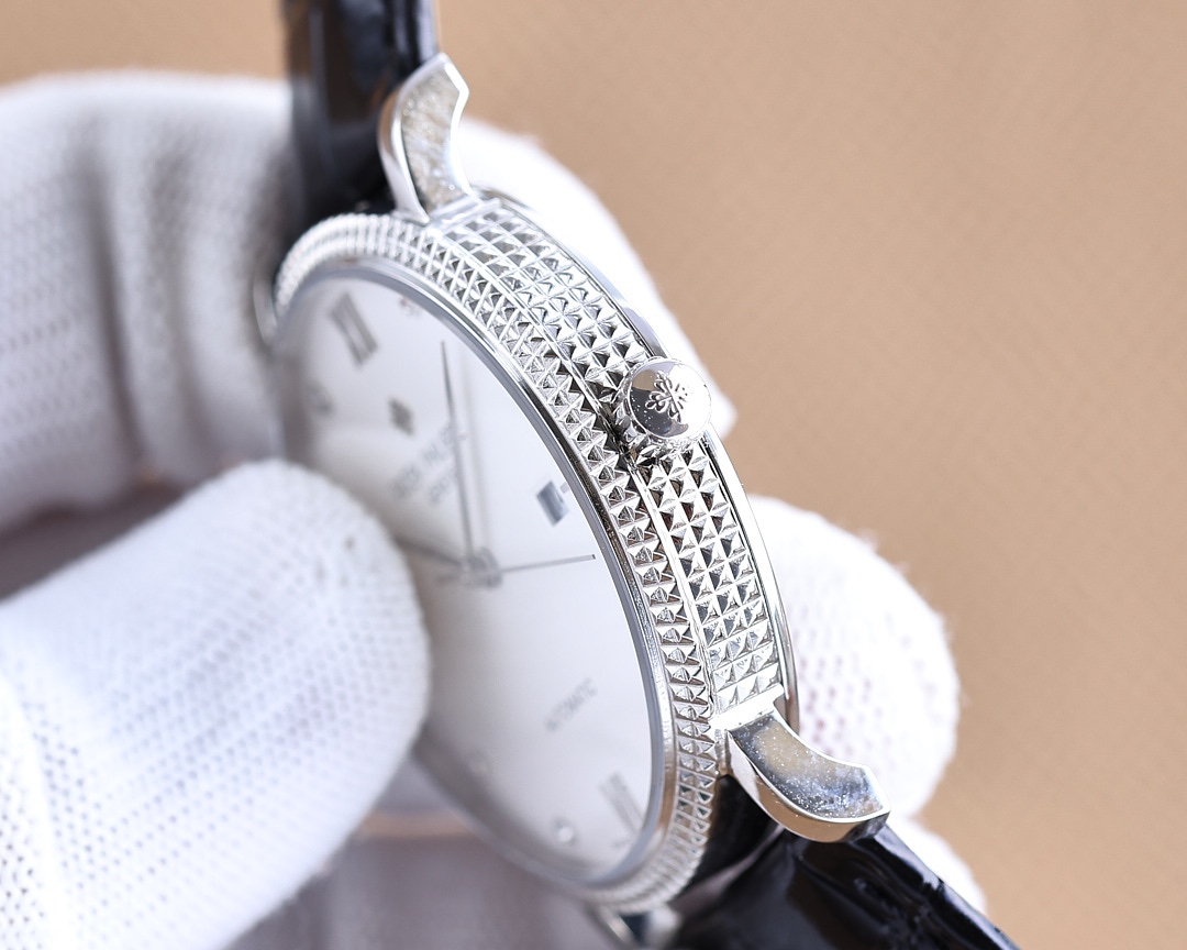 Patek Philippe Original Caliber 9015®