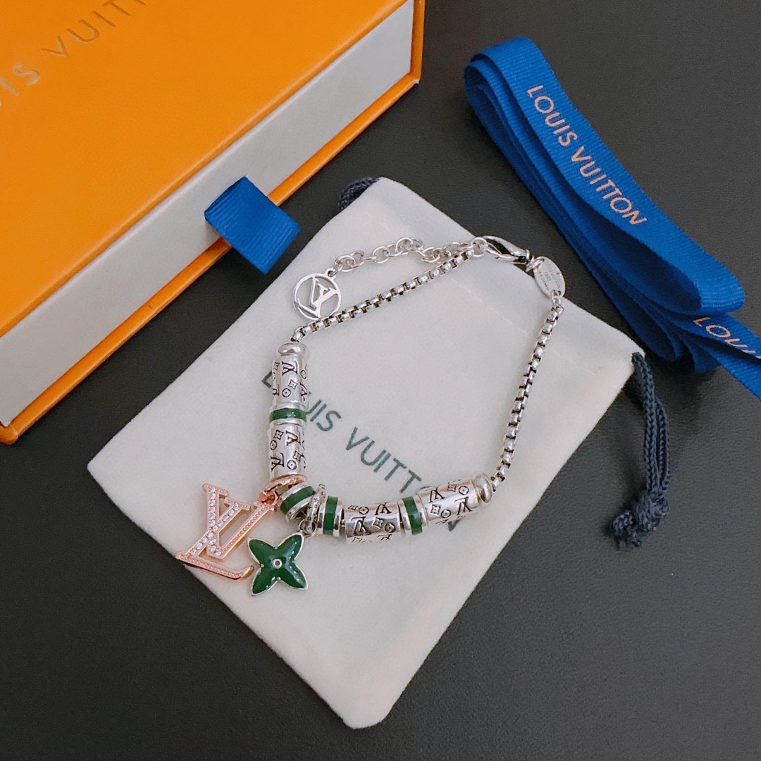 Louis Vuitton Cuban Chain Collection Vintage Silver Bracelet Couple's version 22cm20cm18cm changeable length