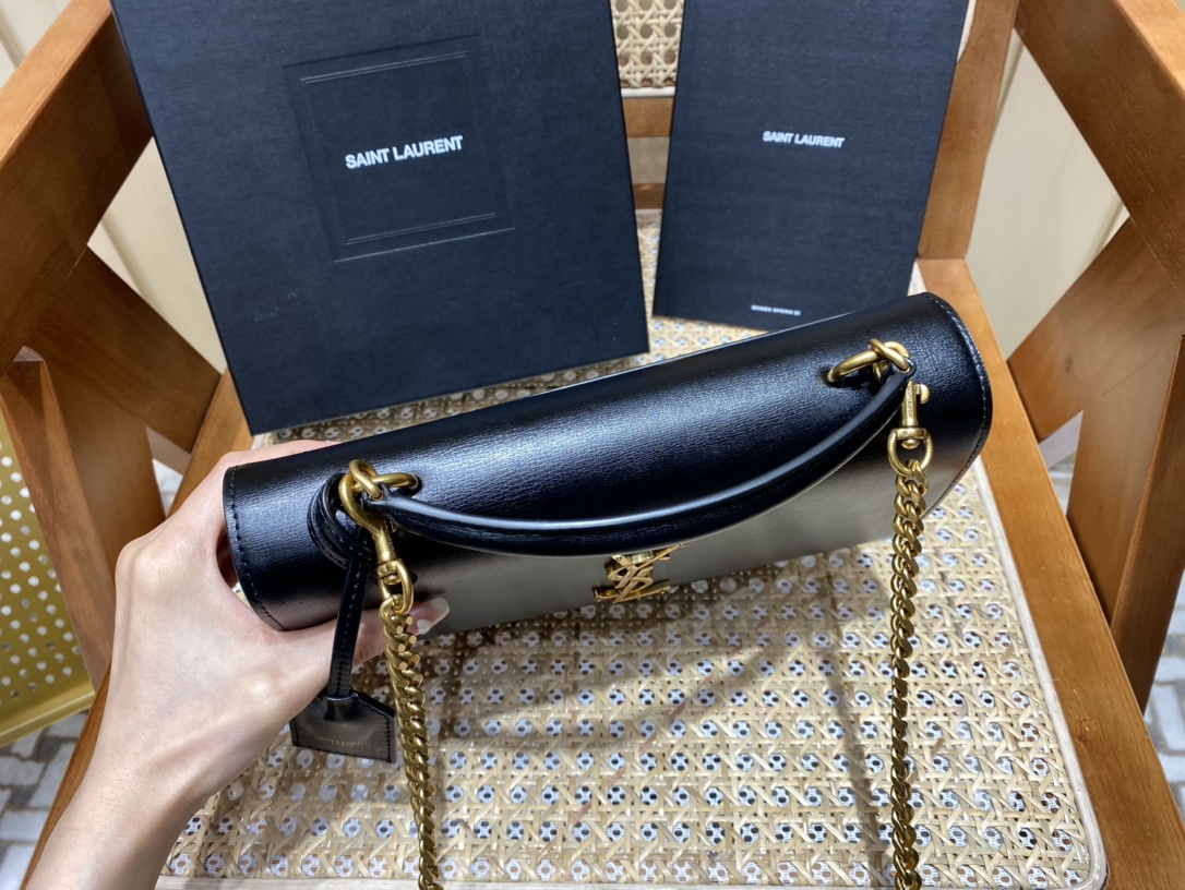 SAINT LAURENT 𝙉𝙚𝙬 𝙢𝙚𝙙𝙞𝙪𝙢 𝙨𝙪𝙣𝙨𝙚𝙩 #634723.JD